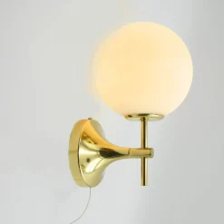 Online Pamono Brass Wall Light by E. R. Nele for Temde, Switzerland