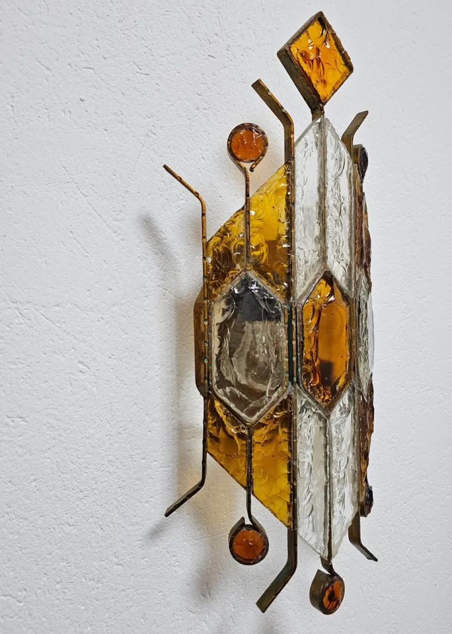 New Pamono Brutalist Sconce in Hammered Glass attributed to Biancardi and Jordan Arte, Italy, 1970s