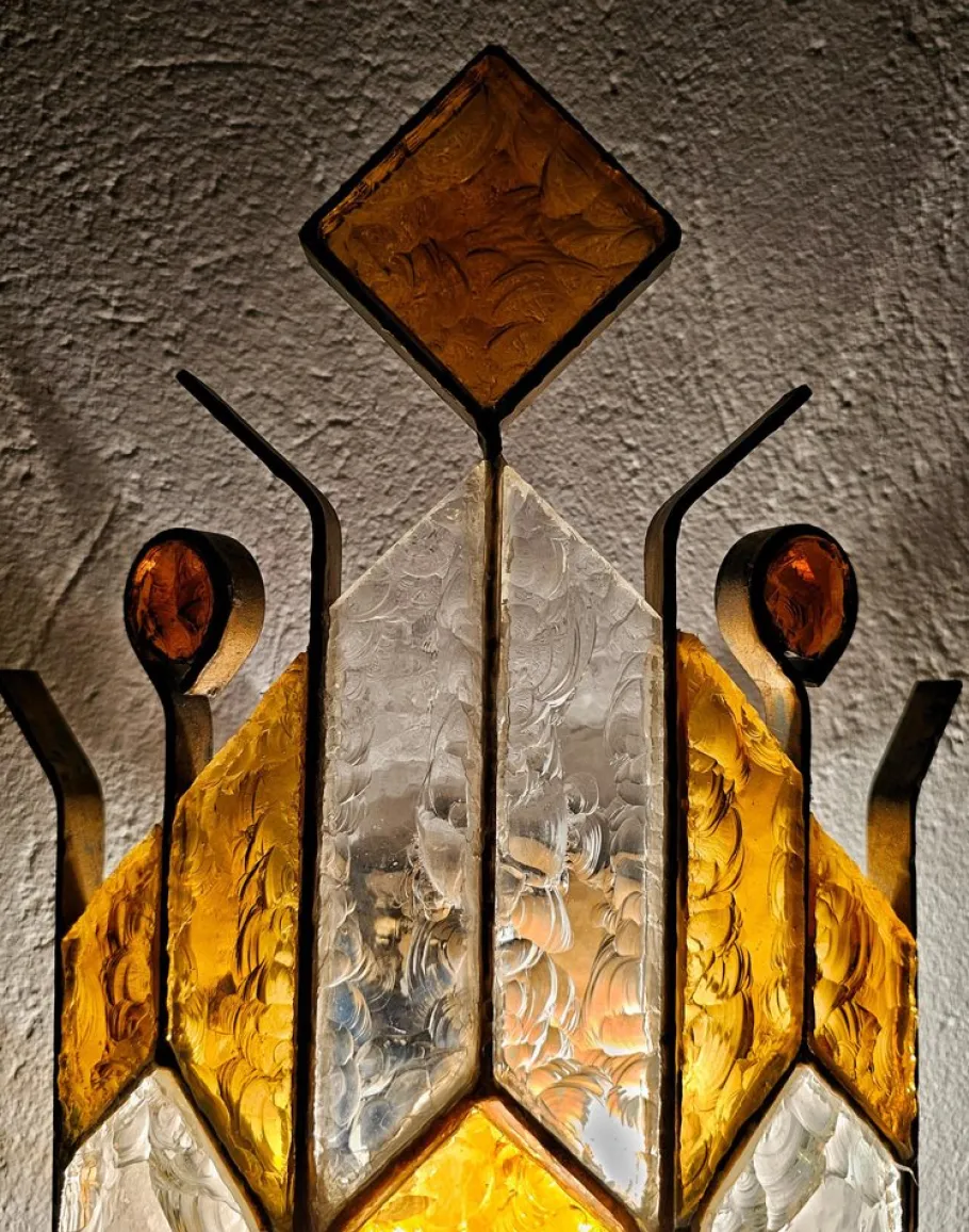 New Pamono Brutalist Sconce in Hammered Glass attributed to Biancardi and Jordan Arte, Italy, 1970s