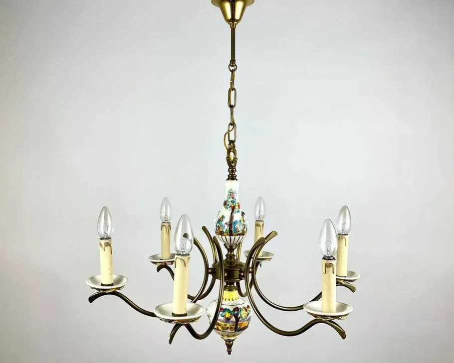 Hot Pamono Capodimonte Hand-Painted Porcelain & Brass Chandelier
