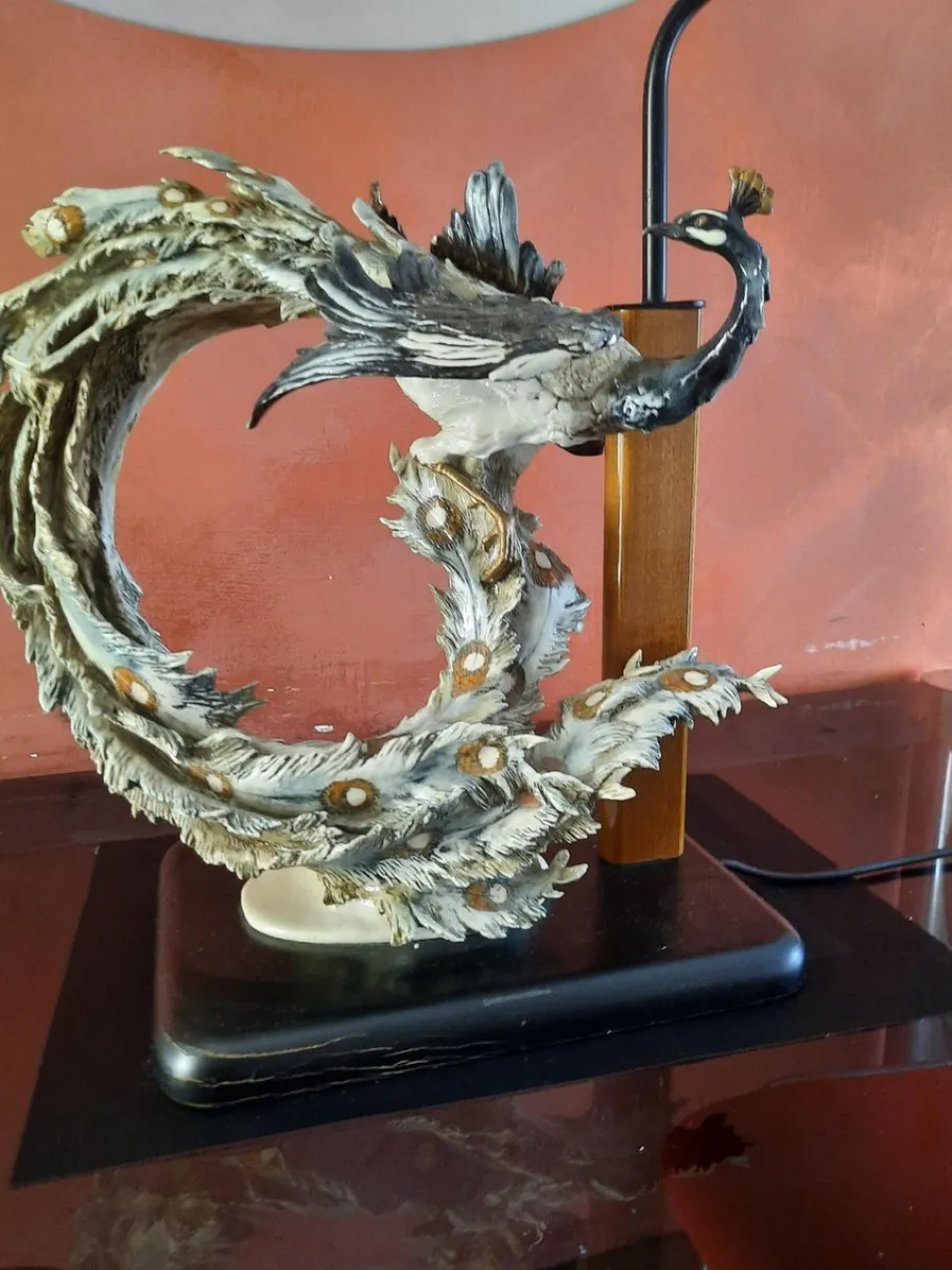 Pamono Capodimonte Peacock Sculpture Table Lamp by Giuseppe Armani, 1980s