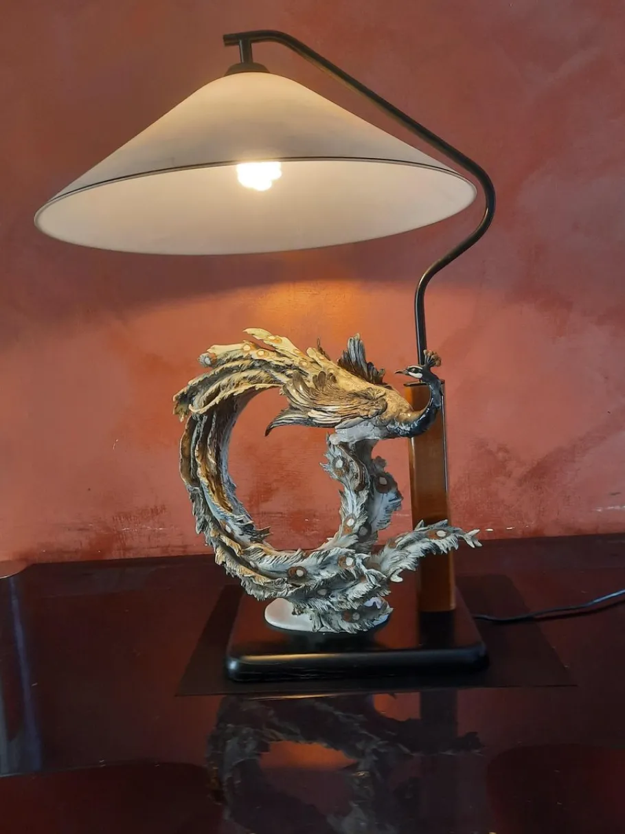 Pamono Capodimonte Peacock Sculpture Table Lamp by Giuseppe Armani, 1980s