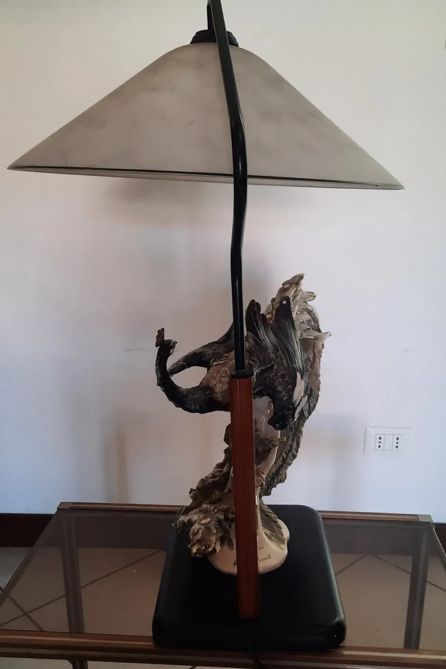 Pamono Capodimonte Peacock Sculpture Table Lamp by Giuseppe Armani, 1980s