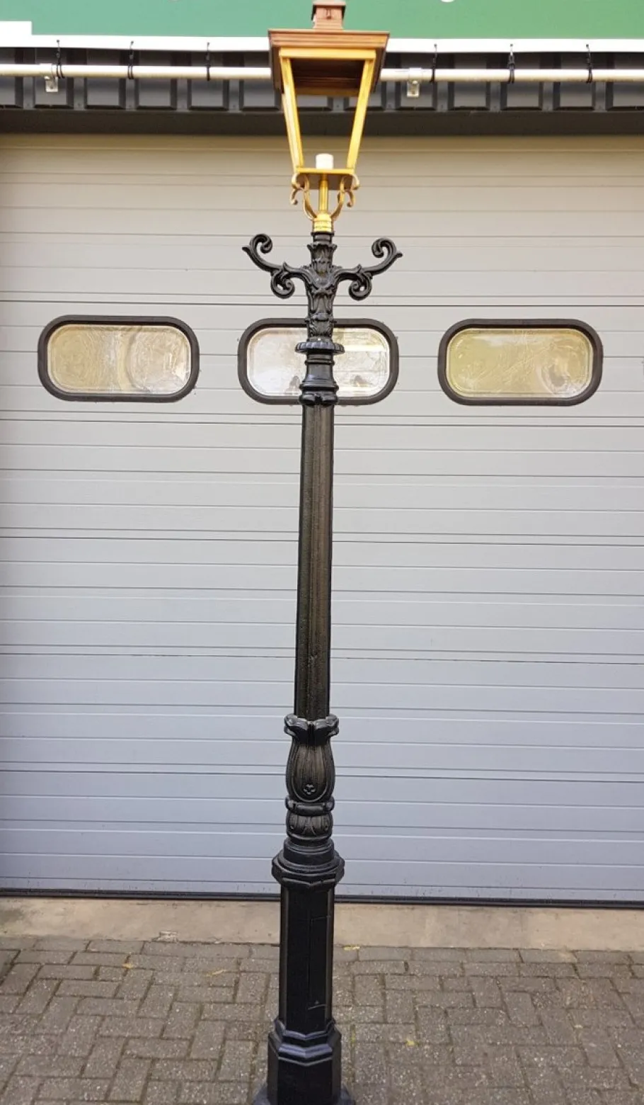 Outlet Pamono Cast Iron Lamp Post Doetinchem with Copper Square Lantern