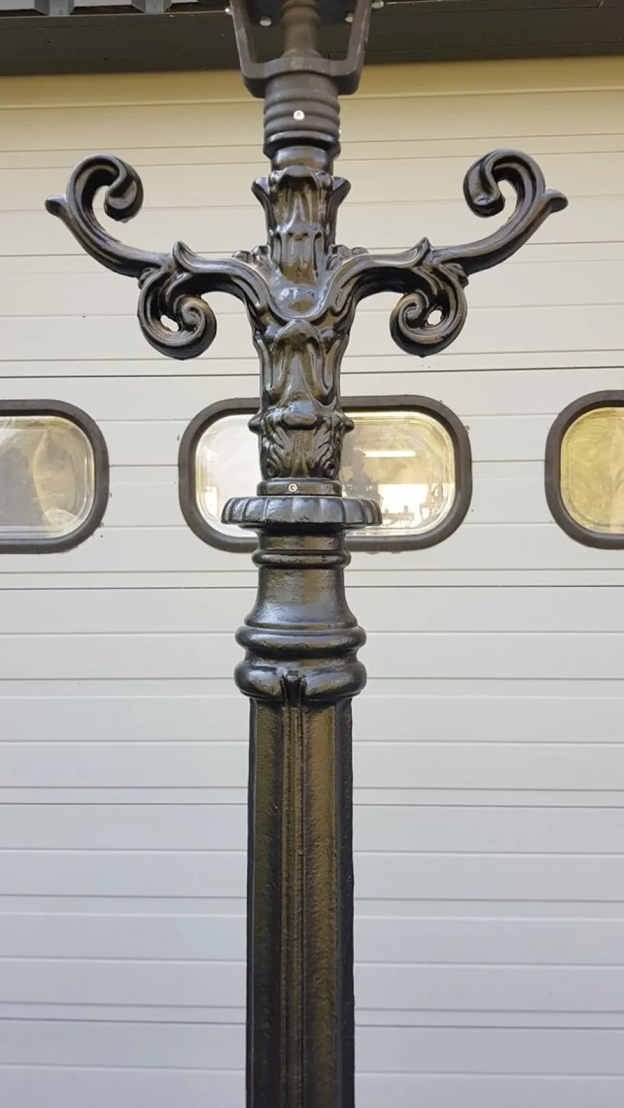 Outlet Pamono Cast Iron Lamp Post Doetinchem with Copper Square Lantern