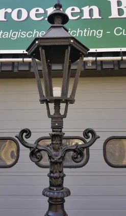 Pamono Cast Iron Lamp Post Doetinchem with Cast Iron Hexagon Lantern