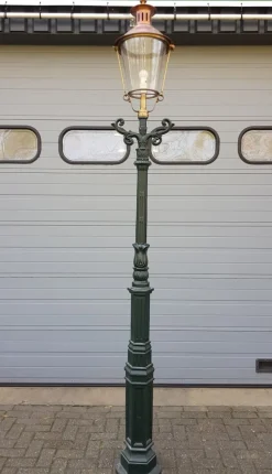 New Pamono Cast Iron Lamp Post M2 with Round Copper Lantern