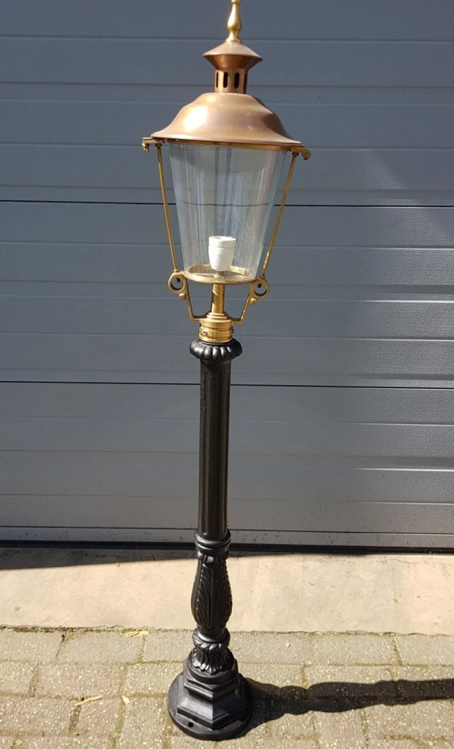 Discount Pamono Cast Iron Lamp Post with Copper Round Lantern