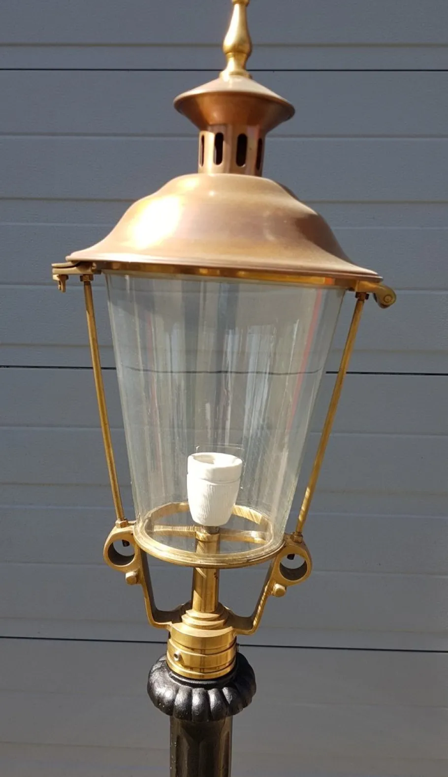 Discount Pamono Cast Iron Lamp Post with Copper Round Lantern
