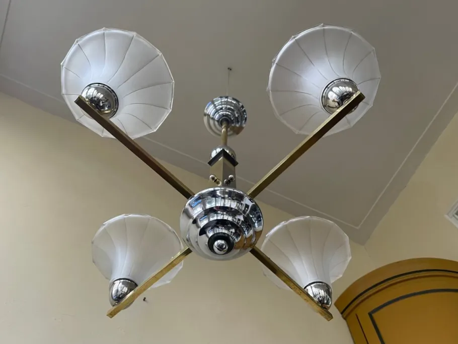 Hot Pamono Ceiling Lamp with Tulip-Shaped Frosted Glass Bowls, 1930s