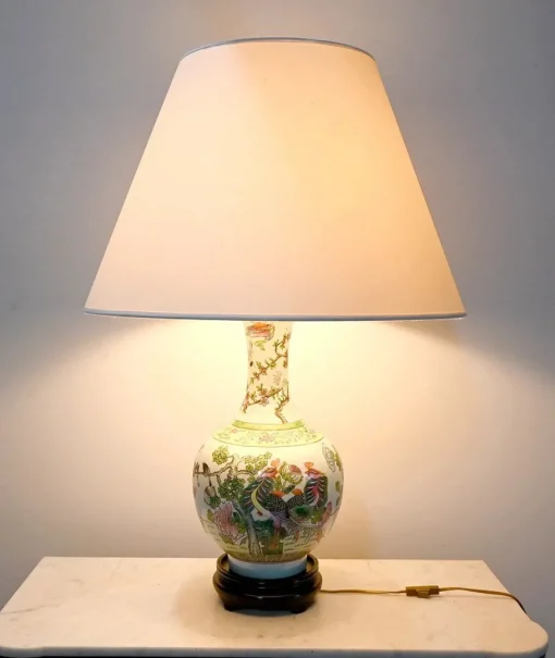 Best Pamono Chinese Porcelain Lamp, 1960