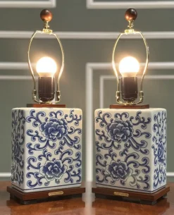 Sale Pamono Chinese Style Blue and White Porcelain Table Lamps from Ralph Lauren, Set of 2