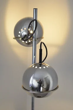 Discount Pamono Chrome Ball Floor Lamp, 1970s
