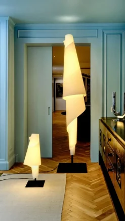 Sale Pamono Costura Floor Lamp by Josep Aregall for Parachilna