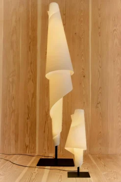 Sale Pamono Costura Floor Lamp by Josep Aregall for Parachilna