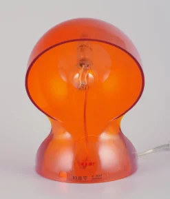 Sale Pamono Dalu Table Lamp in Translucent Orange Plastic by Vico Magistretti for Artemide