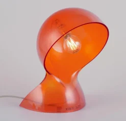 Sale Pamono Dalu Table Lamp in Translucent Orange Plastic by Vico Magistretti for Artemide