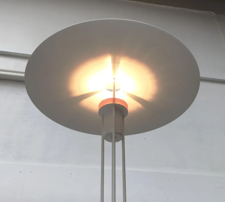 Outlet Pamono Danish Metal Floor Lamp from Frandsen, 1989