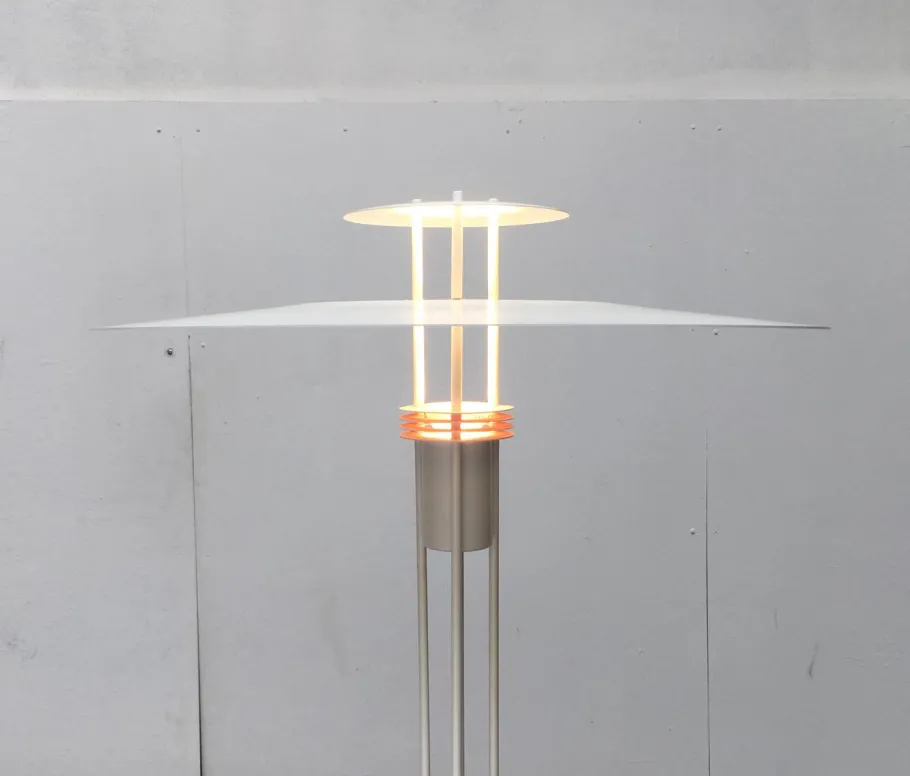 Outlet Pamono Danish Metal Floor Lamp from Frandsen, 1989
