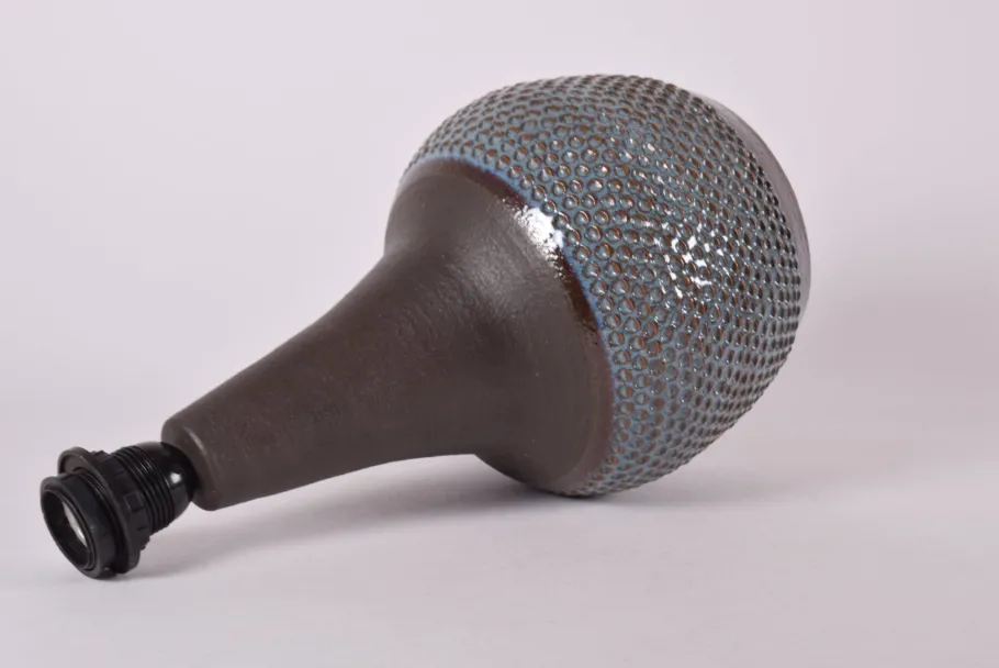 Online Pamono Danish Modern Dark Blue and Brown Ceramic Table Lamp with Lampshade by Einar Johansen for Søholm, 1960s