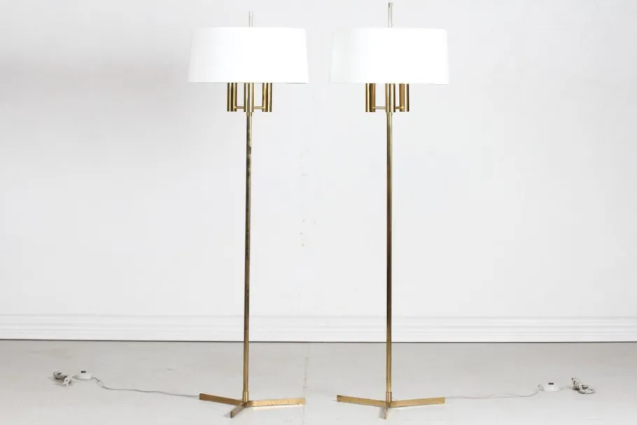 New Pamono Danish Modern Floor Lamps in Brass by Svend Aage Holm Sørensen for Fog & Mørup, 1960s, Set of 2
