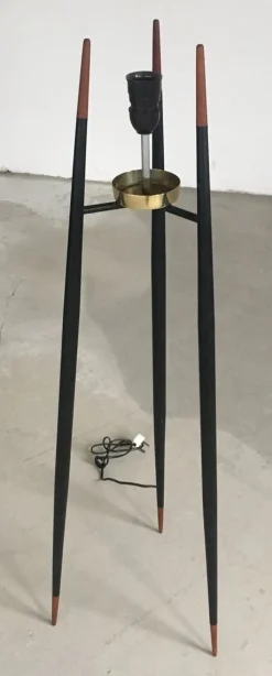 Discount Pamono Danish Tripod Floor Lamps by Svend Aage Holm Sørensen for Holmegaard, 1950s, Set of 2