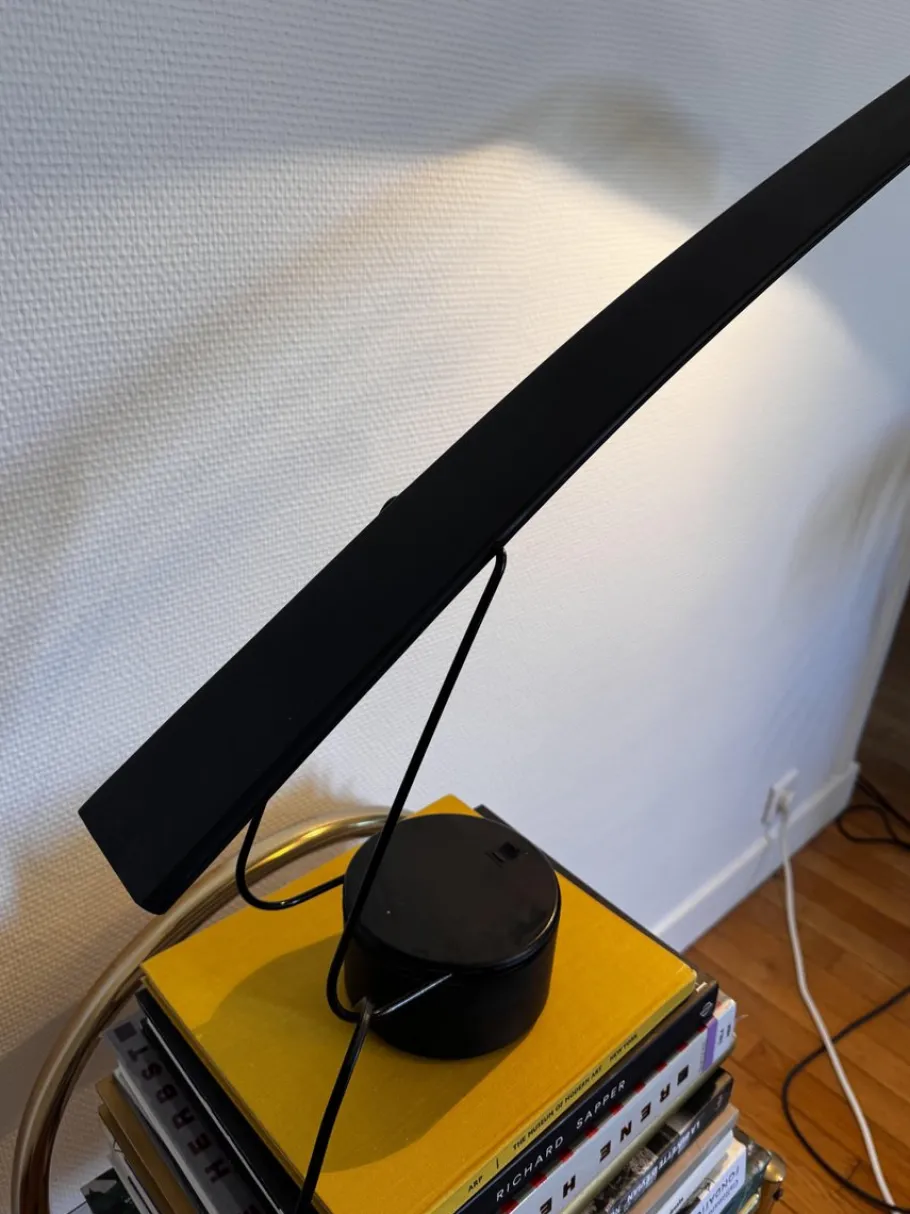 Hot Pamono Dove Desk Lamp by Mario Barbaglia and Marco Colombo, 1980s