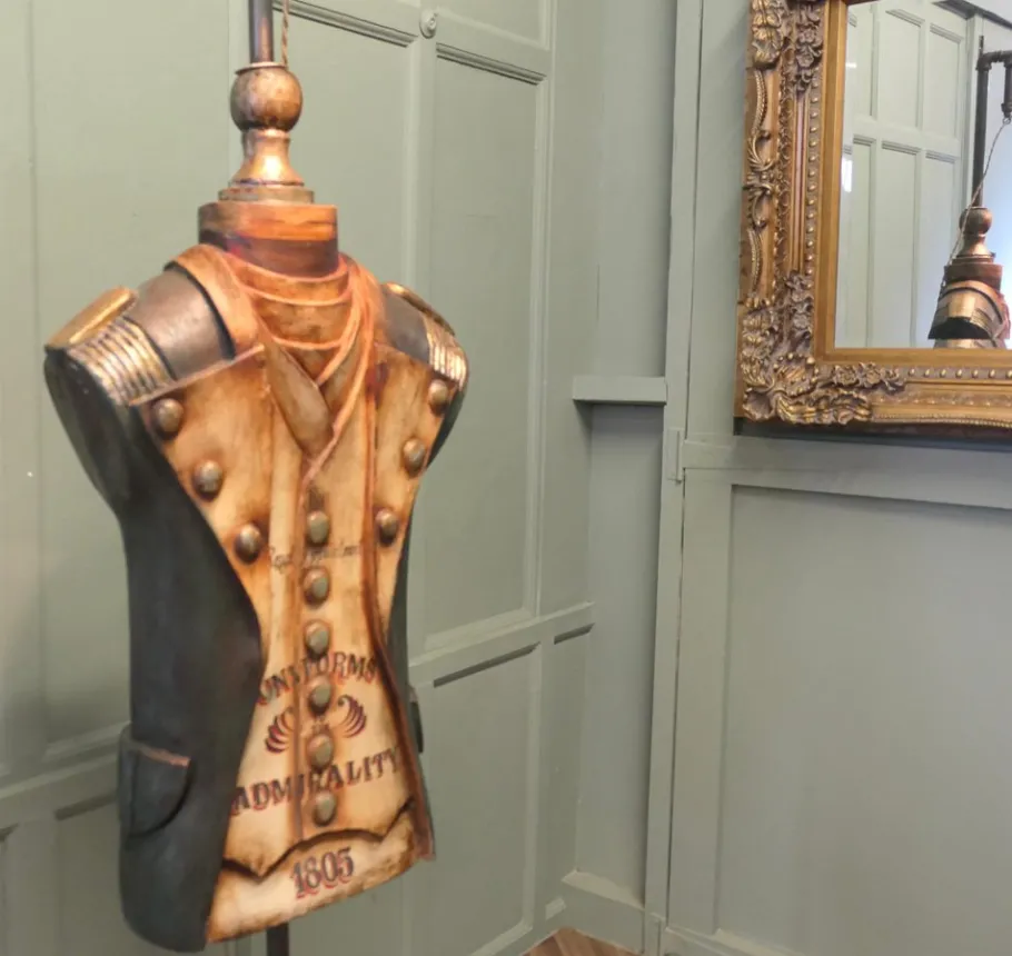 Online Pamono Dressed Navy Sculpture Floor Lamp Fibreglass Mannequin in 19th Century Dress, 1960