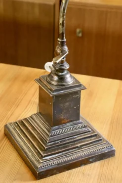 Online Pamono Early 20th Century Edwardian Brass Bankers Desk Lamp, 1900s