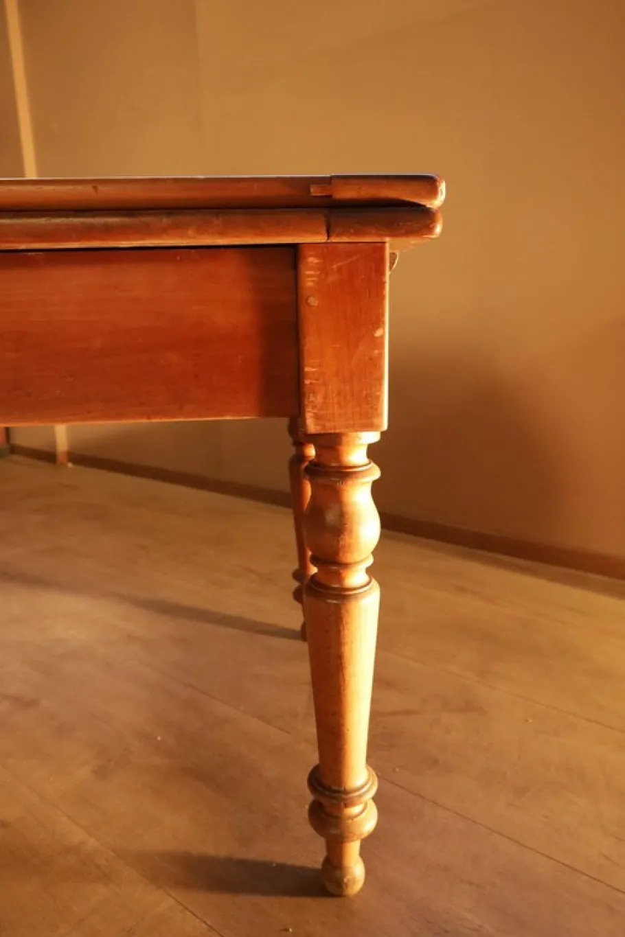 Clearance Pamono Extendable Cherry Wood Dining Table