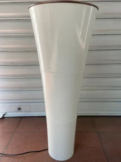 New Pamono Floor Lamp by Kaoyi Flacha