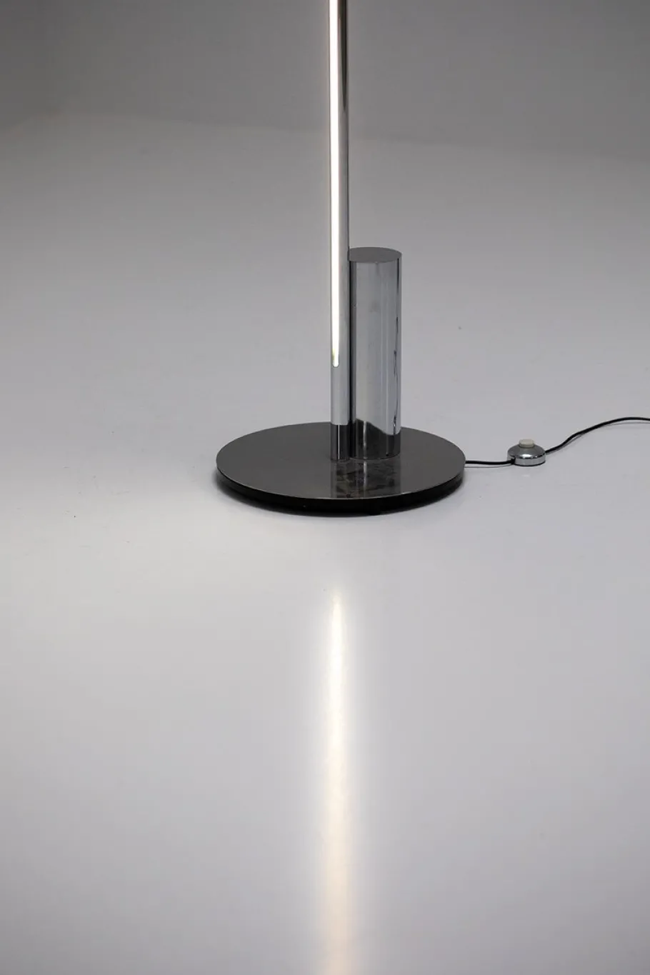 Hot Pamono Floor Lamp by Nanda Vigo for Arredoluce, 1969