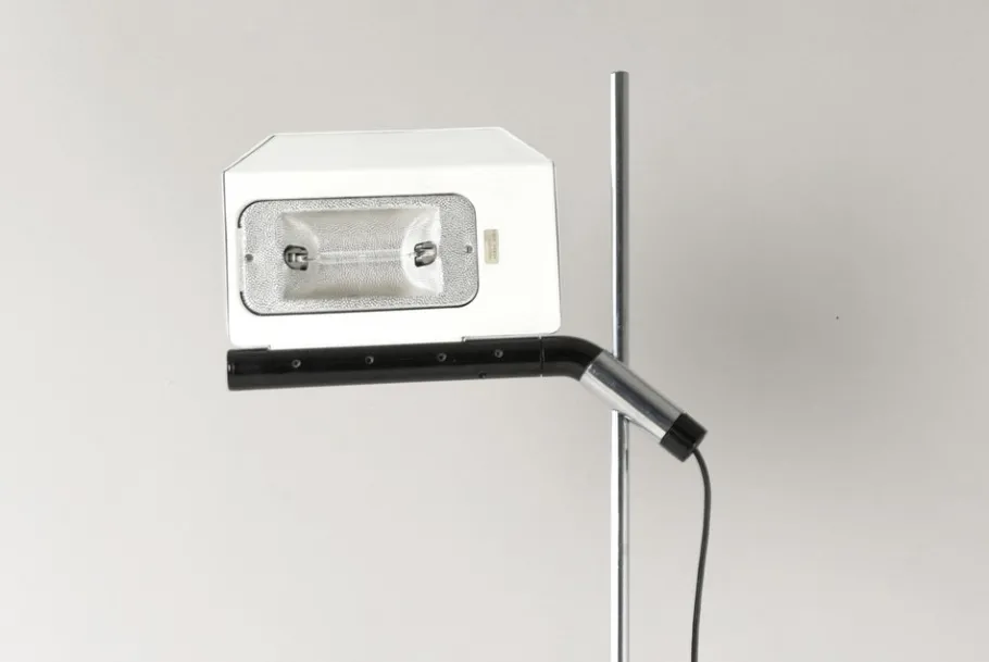 Outlet Pamono Floor Lamp from Guzzini, Italy, 1970s