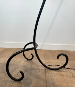 Outlet Pamono Floor Lamp in Black Lacquered Metal and Brass in the style of Jean Royère