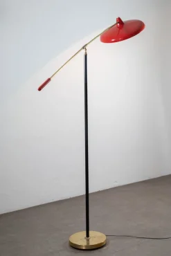 Discount Pamono Floor Lamp in Brass and Metal from Stilnovo, 1950s