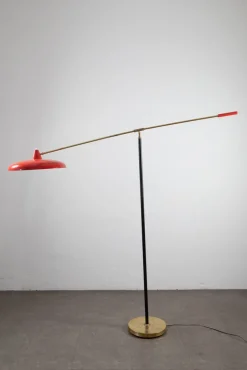 Discount Pamono Floor Lamp in Brass and Metal from Stilnovo, 1950s