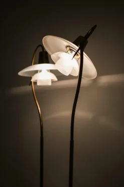 Discount Pamono Floor Lamp in Bronze and Brass with Glass Shades attributed to Poul Henningsen, 1940s
