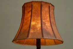 Outlet Pamono Floor Lamp in Hand-Carved Wood with Leather Shade, Early 20th Century