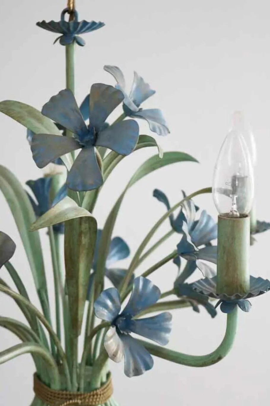 New Pamono Florentine Hollywood Regency Chandelier by Kögl, Italy, 1970s