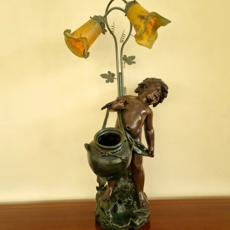 Discount Pamono French Art Nouveau Table Lamp with Bronze Figure of Auguste Moreau and Glass Lampshades