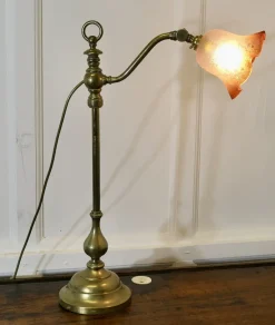 Pamono French Brass Desk/Table Lamp with Detailed Pink/Amber Glass Shade, 1890s