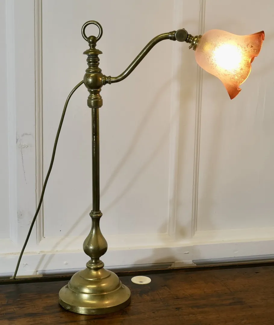 Pamono French Brass Desk/Table Lamp with Detailed Pink/Amber Glass Shade, 1890s