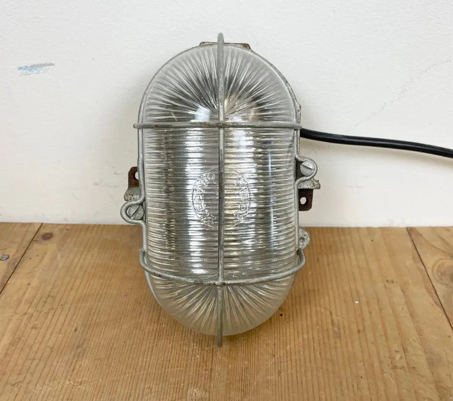 New Pamono French Industrial Cast Iron Wall Lamp from Electro Fonte, Paris, 1960s