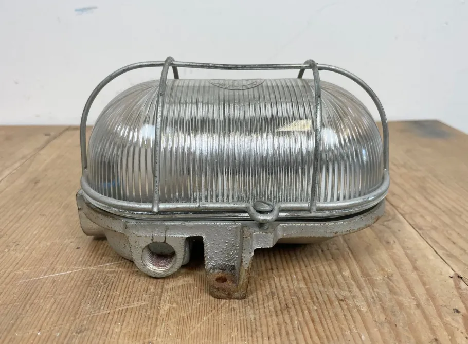 New Pamono French Industrial Cast Iron Wall Lamp from Electro Fonte, Paris, 1960s