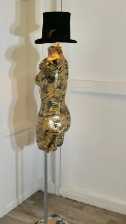 Discount Pamono French Mannequin Decoupage Floor Lamp, 1960s