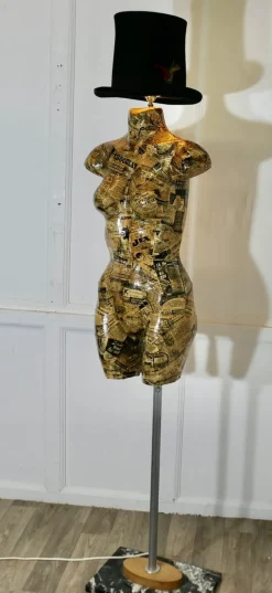 Discount Pamono French Mannequin Decoupage Floor Lamp, 1960s