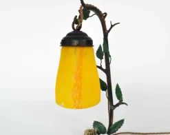 Outlet Pamono French Polychrome Iron Table Lamp with Pate-De-Verre Glass Shade, 1920s
