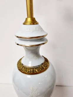 Outlet Pamono French Porcelain and Bronze Table Lamp with Floral Motif, 1920s