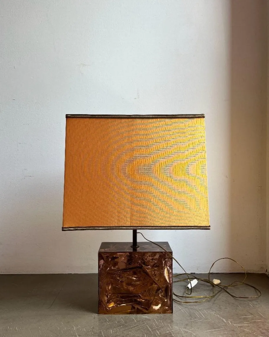 Pamono French Table Lamp with Acrylic Glass Base and Brass Details, Italy, 1970s