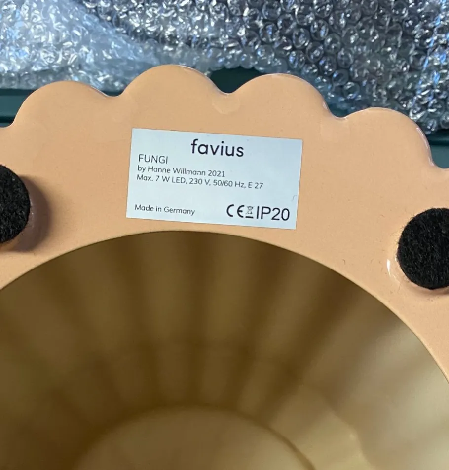 Hot Pamono Fungi Floor Lamp in Wine Red by Hanne Willmann for Favius